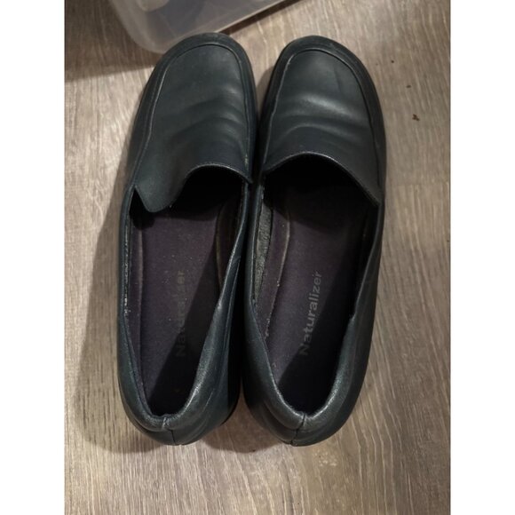 Naturalizer Slip On Black Leather Loafers Sz 8.5 Comfort Career Business Casual - Picture 8 of 9